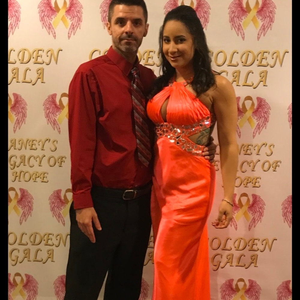 Size 4 Prom Formal Dress